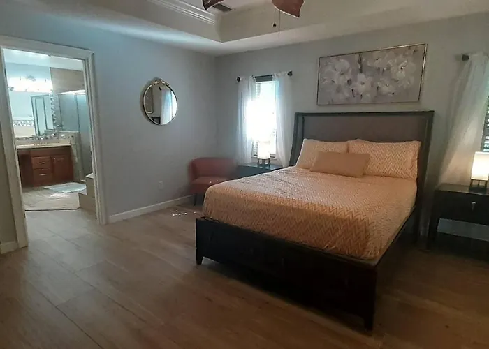 Charming Vacation Home In Port St Lucie.