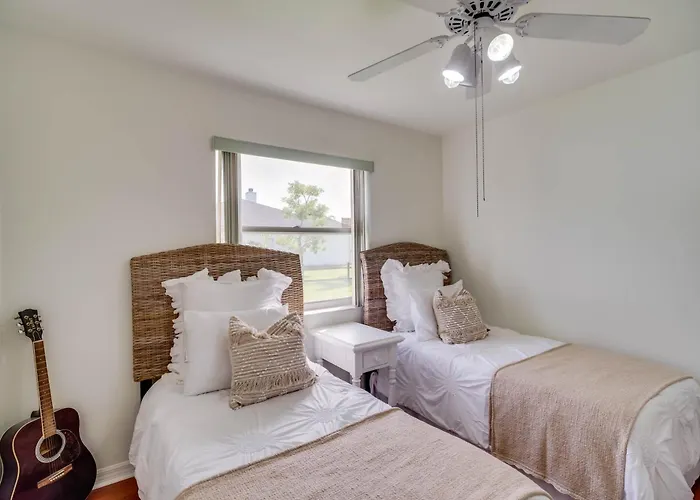 Port St Lucie Canal-Front Home W/ Heated Pool!
